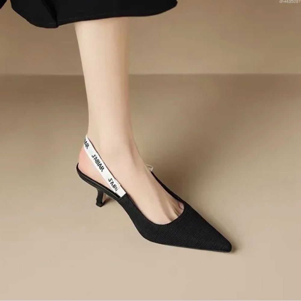 Designer inspired Women Black Slingback Pointed-Toe Heel Pumps Designer size 7 - Picture 3 of 5